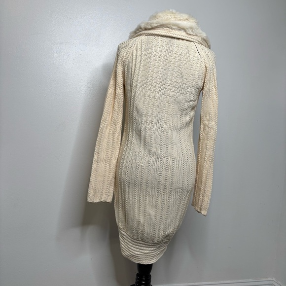 White House Black Market Women’s XS Cream Knit Cardigan Faux Fur Collar - Picture 5 of 10